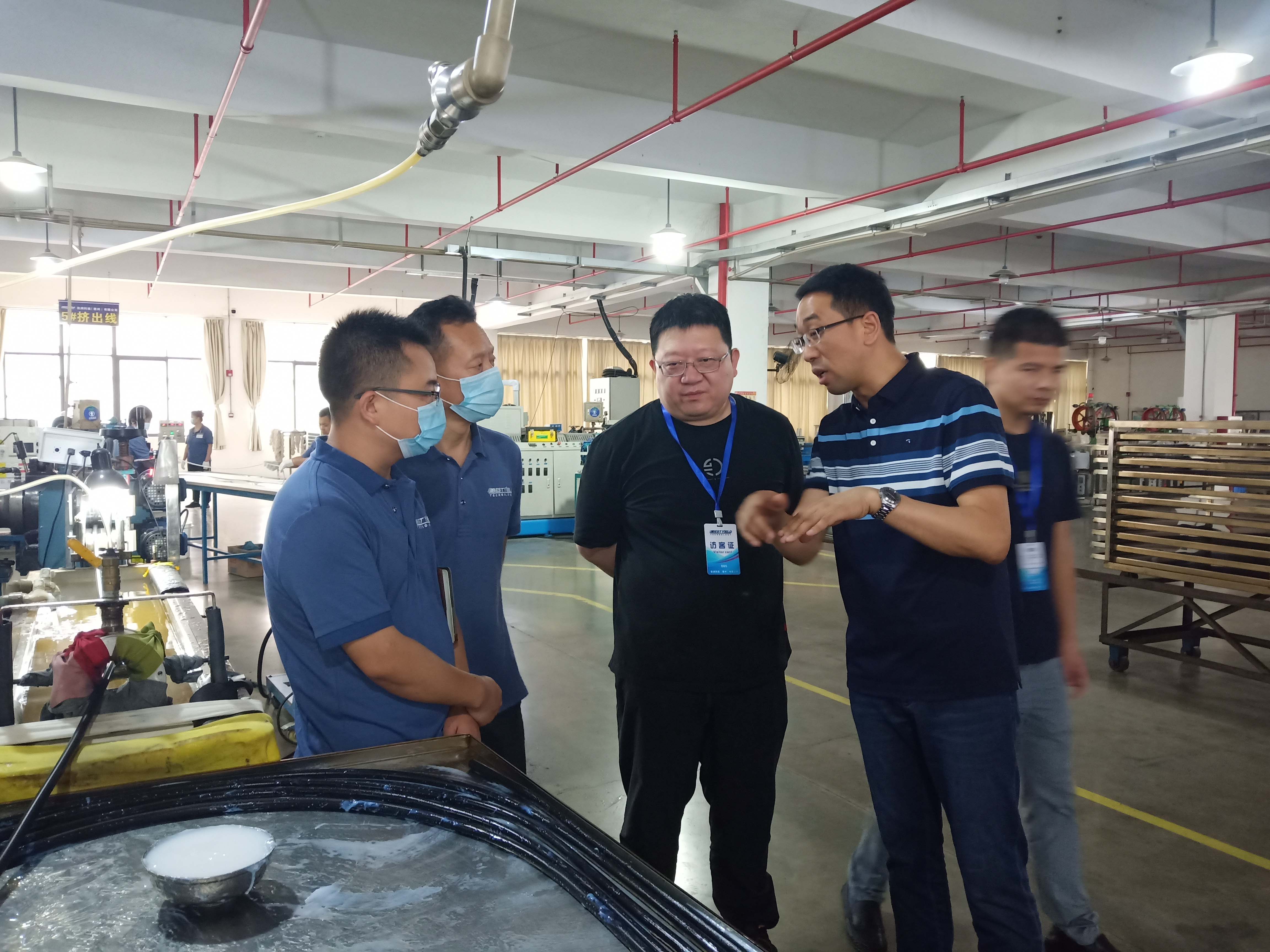 The technical director of Qiji technology and his delegation visited our company